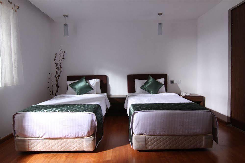 Grand Marena Hotel Chennai Exterior photo